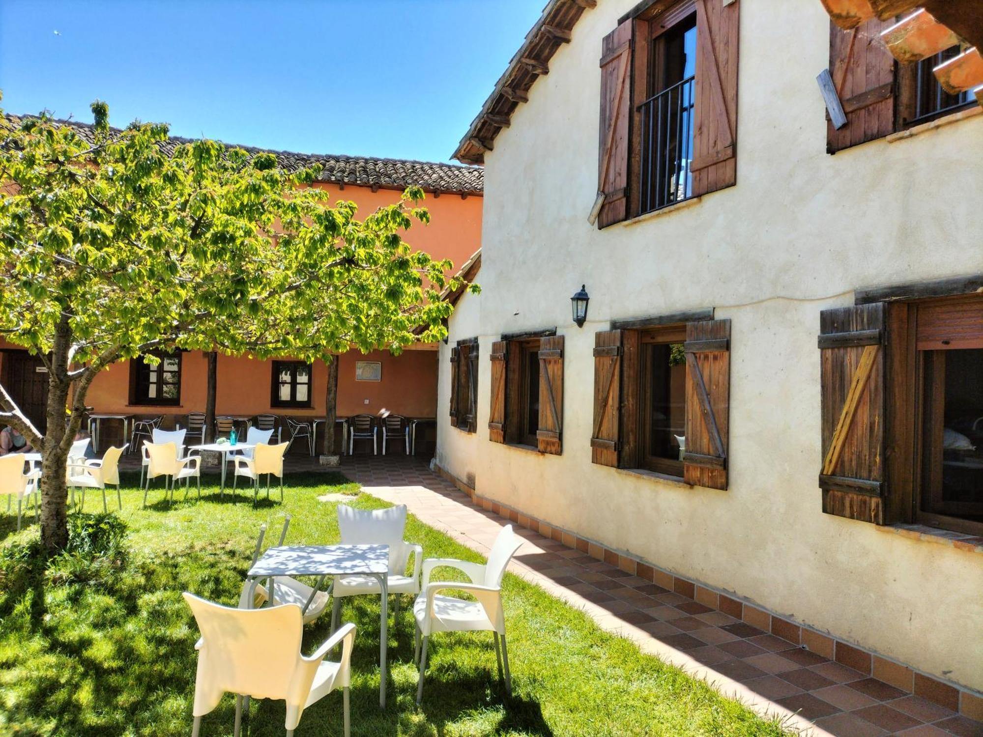 Don Camino Low Cost Villalcázar de Sirga 외부 사진
