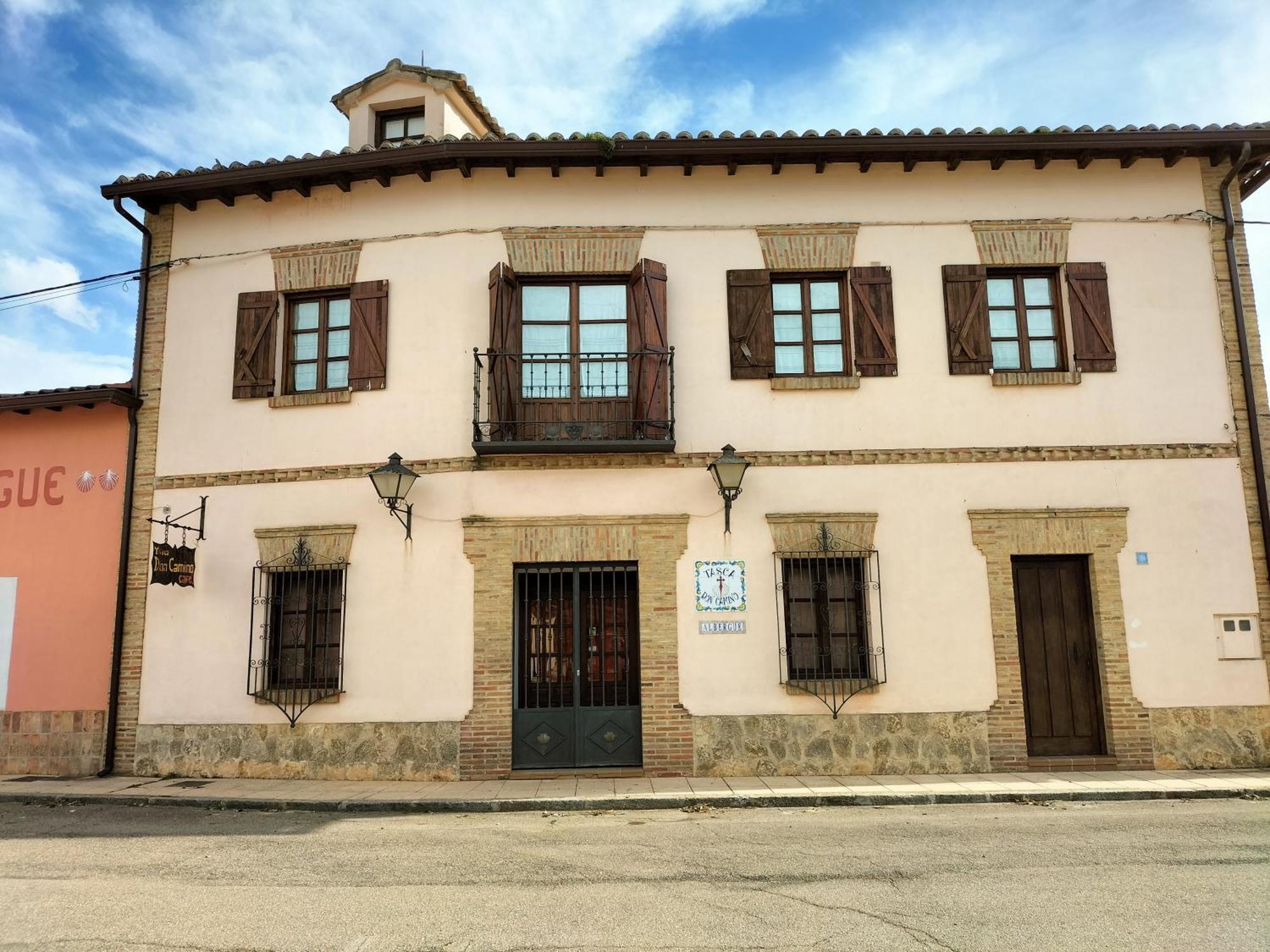 Don Camino Low Cost Villalcázar de Sirga 외부 사진